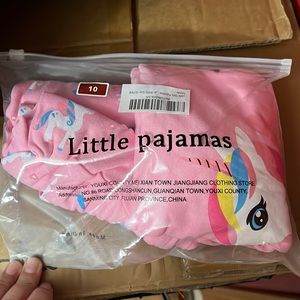 Girls little pony pajamas